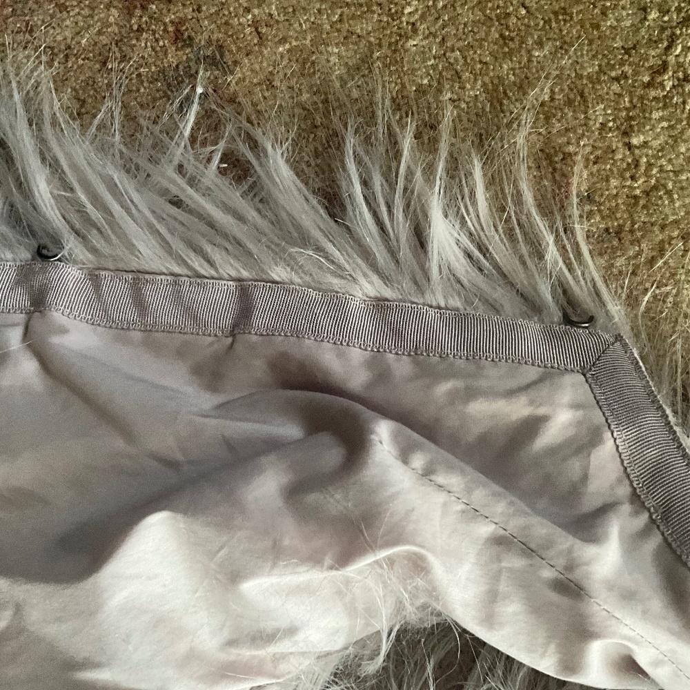 **FALL SALE** BCBG Faux Fur Vest - Picture 5 of 6